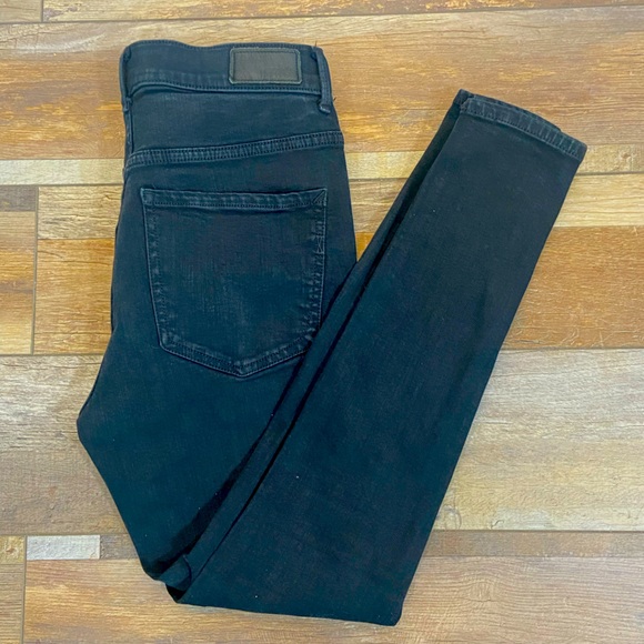 Women’s Express Stretch Ankle Legging High Rise Jeans Color Black Size 6R